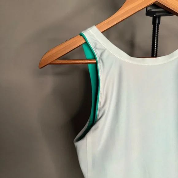 ADAY Reversible Vibrant Green / White One-Piece For the Win Swimsuit Size XS - Picture 6 of 16